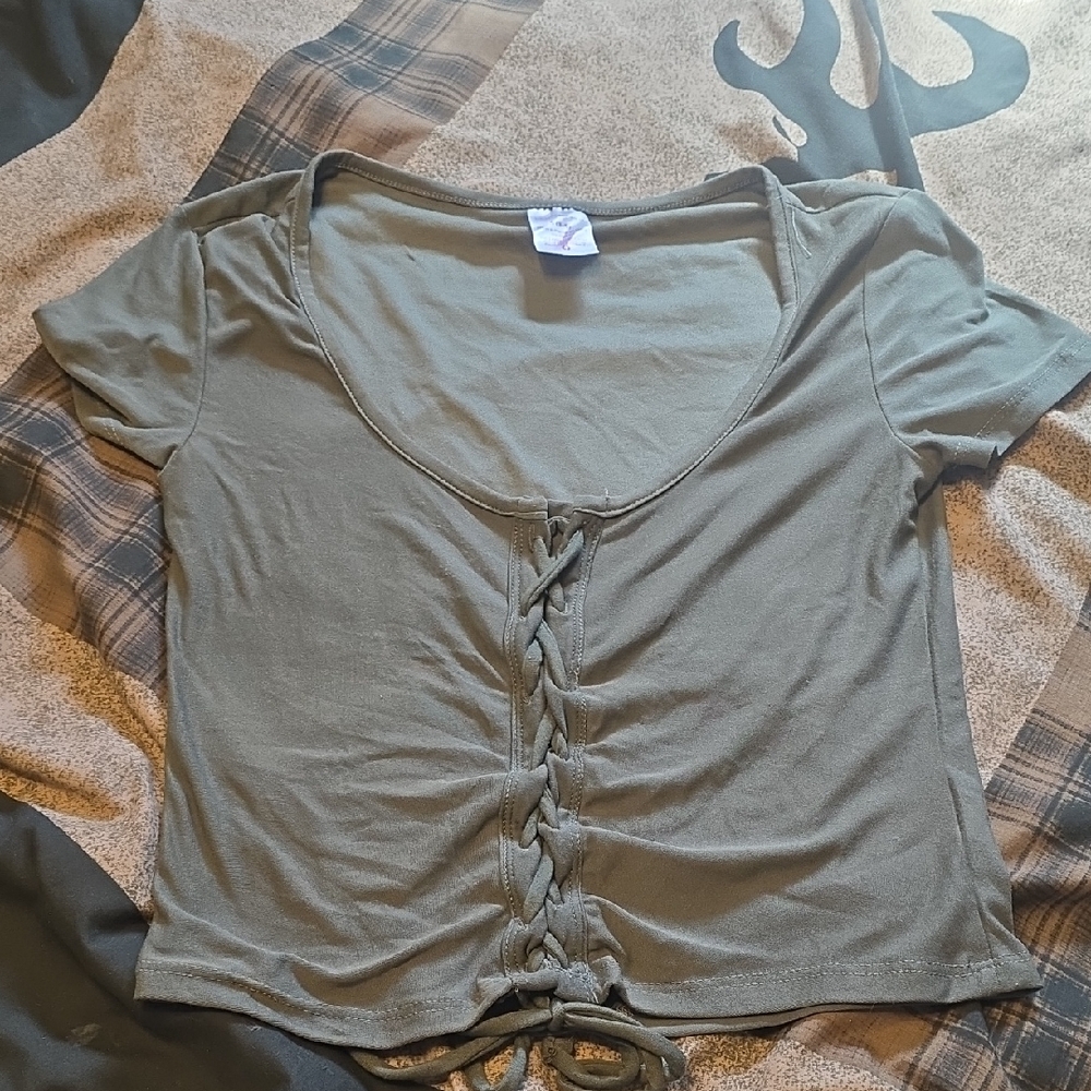 No Boundaries Olive Green Lace-Up Crop Top Never Worn Small